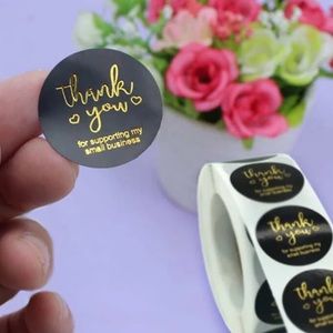 Roll of 500‎ Black and Gold Thank You Stickers